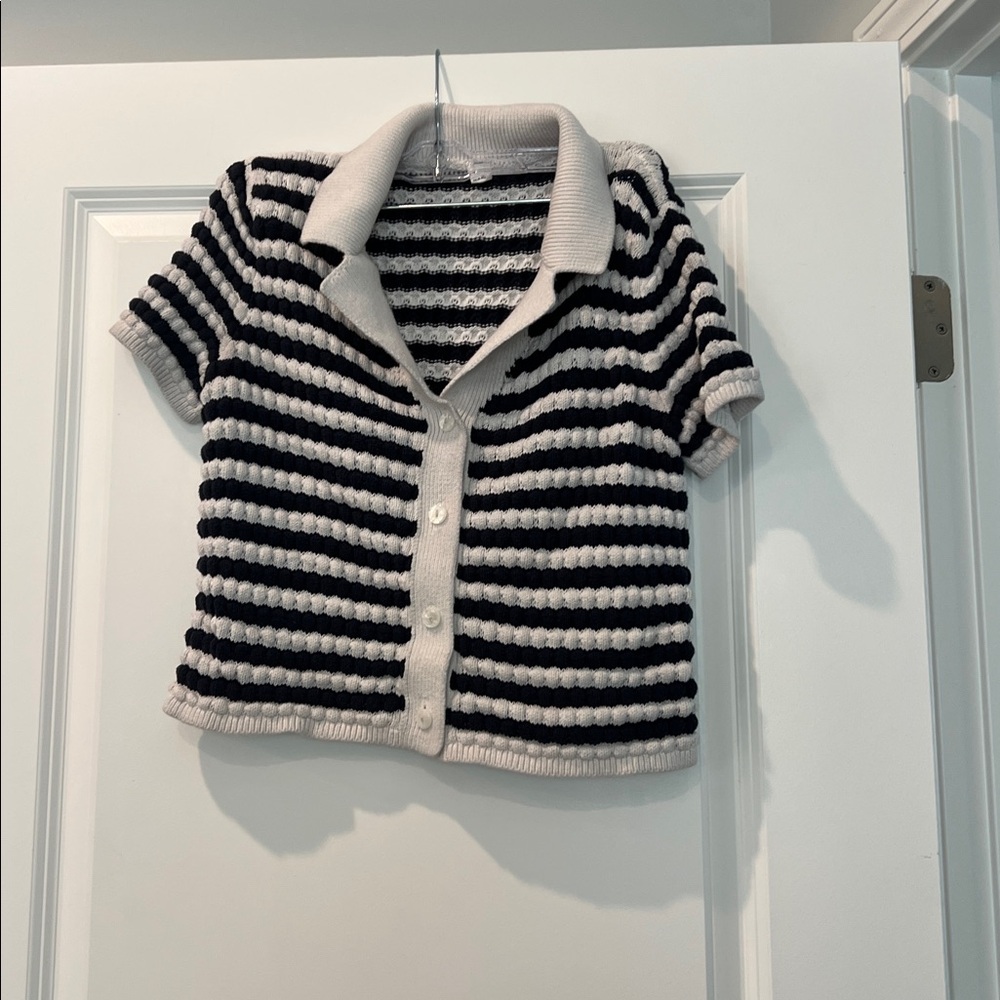 Old Navy Black and White Striped Knit Top